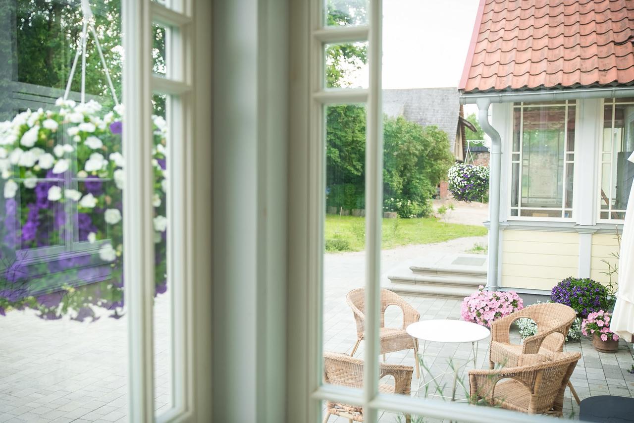 Botique & Spa Hotel Berkenes Manor Ziedkalne Экстерьер фото